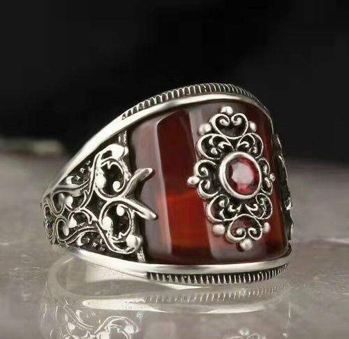 Popular Antique Pattern Black Faced Zircon Ring Jewelry